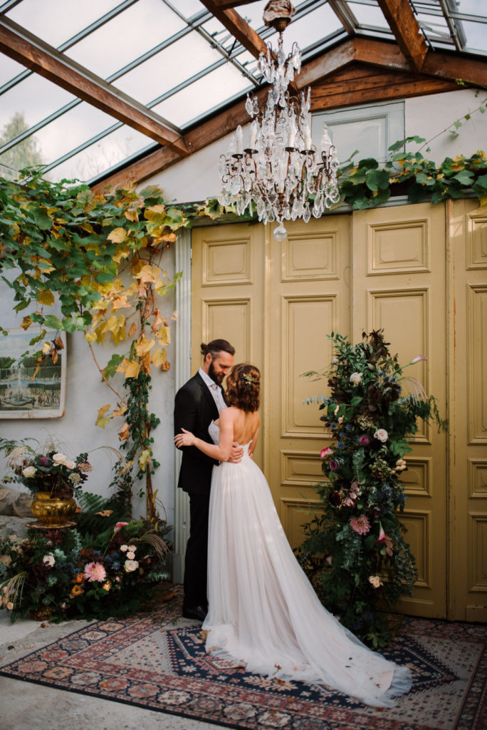Fall inspired wedding styling workshop-Lovely and Planned-floral arch alternative