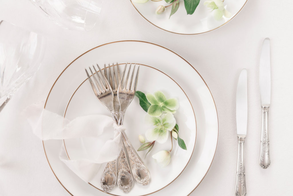How to budget for a styled shoot? 
Romantic wedding place setting. 